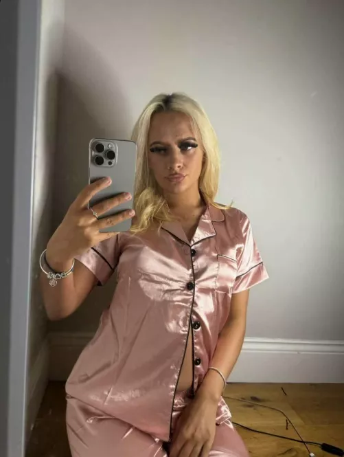 pink to make the boys wink 😉 