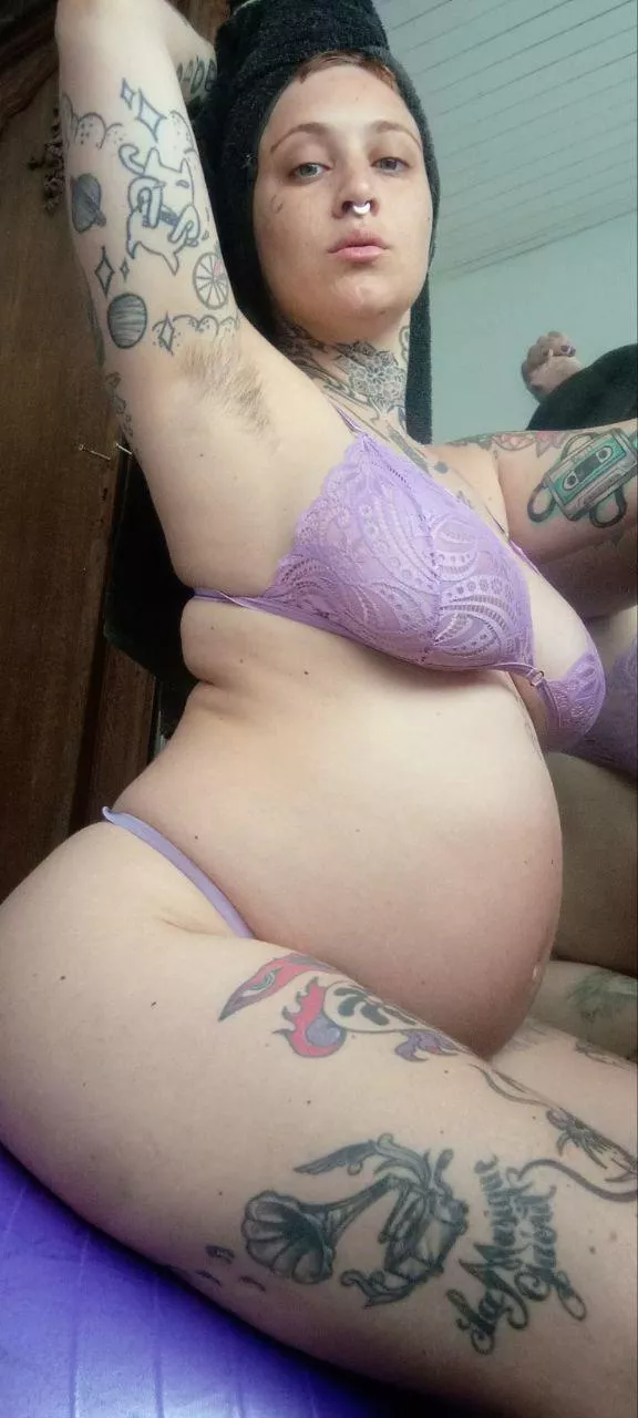 Pregnant and hairy everywhere