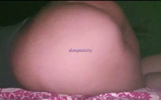 pull your condom off while you're using me and give me a surprise creampie >_< 