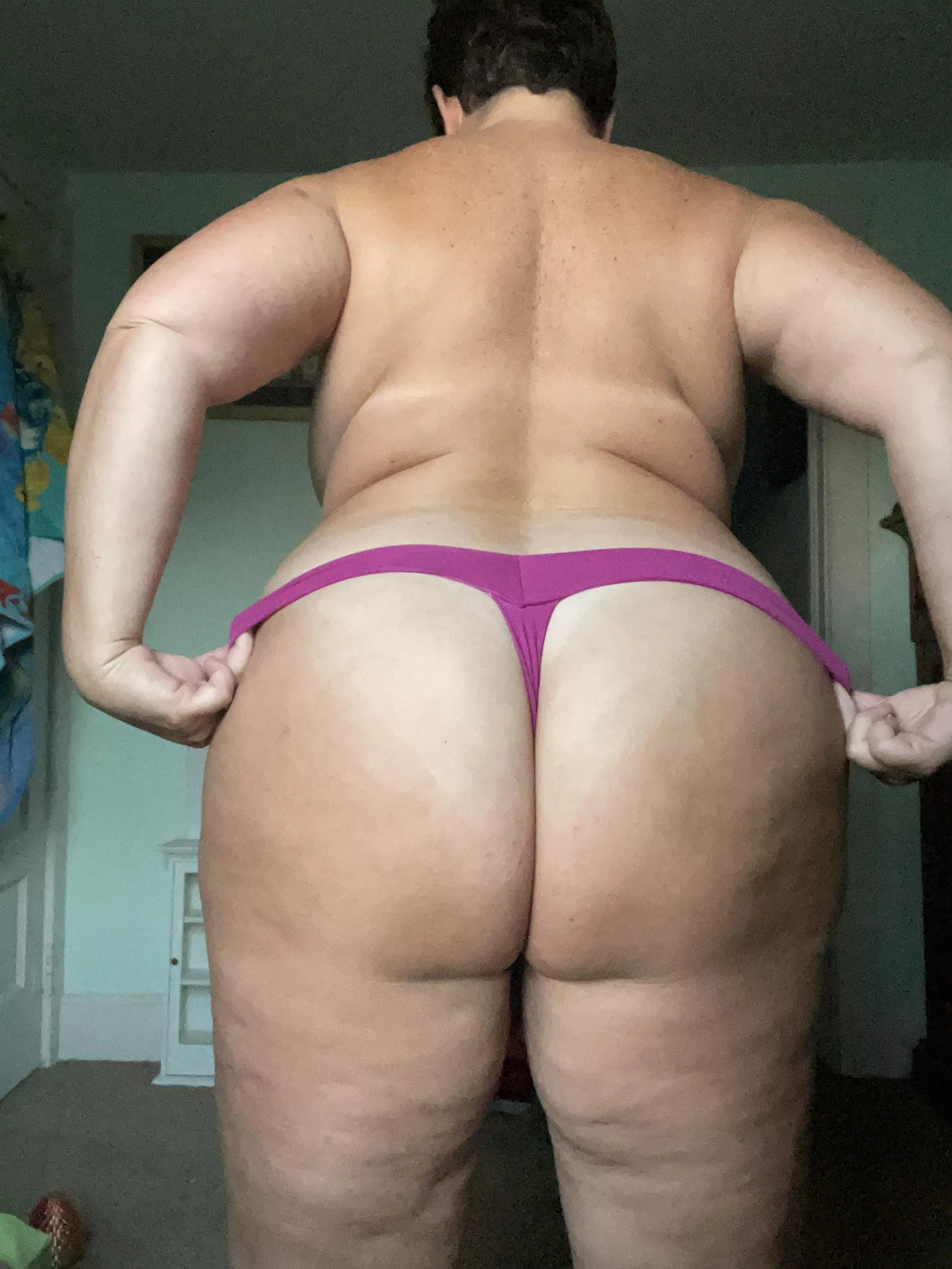 Pulling this thong down or to the side? 