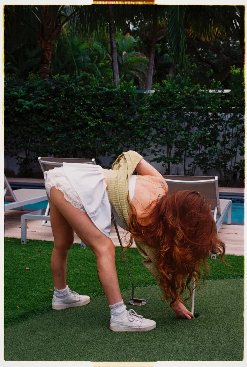 Purposely like to bend over and distract you lol