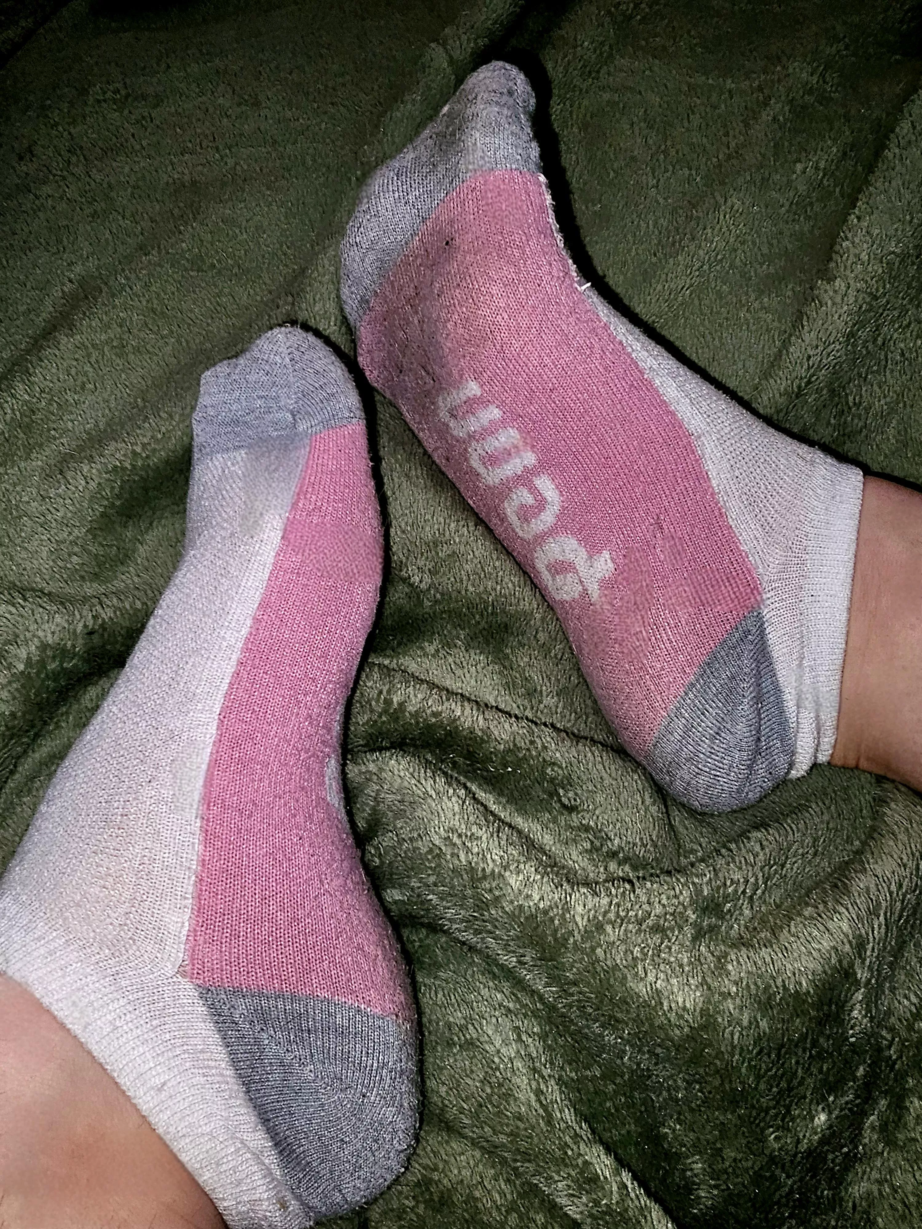 Ran over 13miles in these first thing this morning and then wore them alllll day long! Wanna cum on them for me? 😈