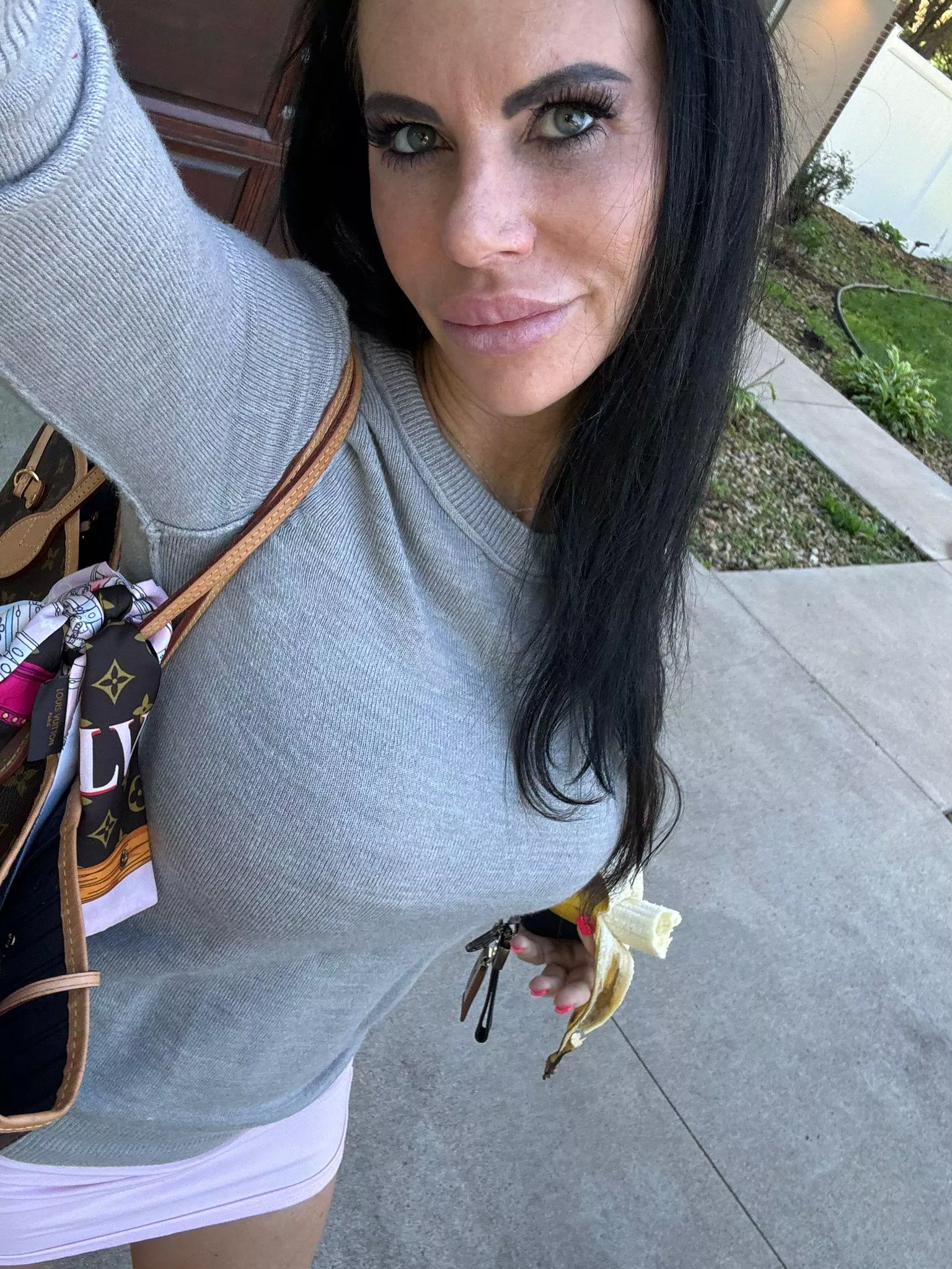 Ready for a date! Are you? 🥰