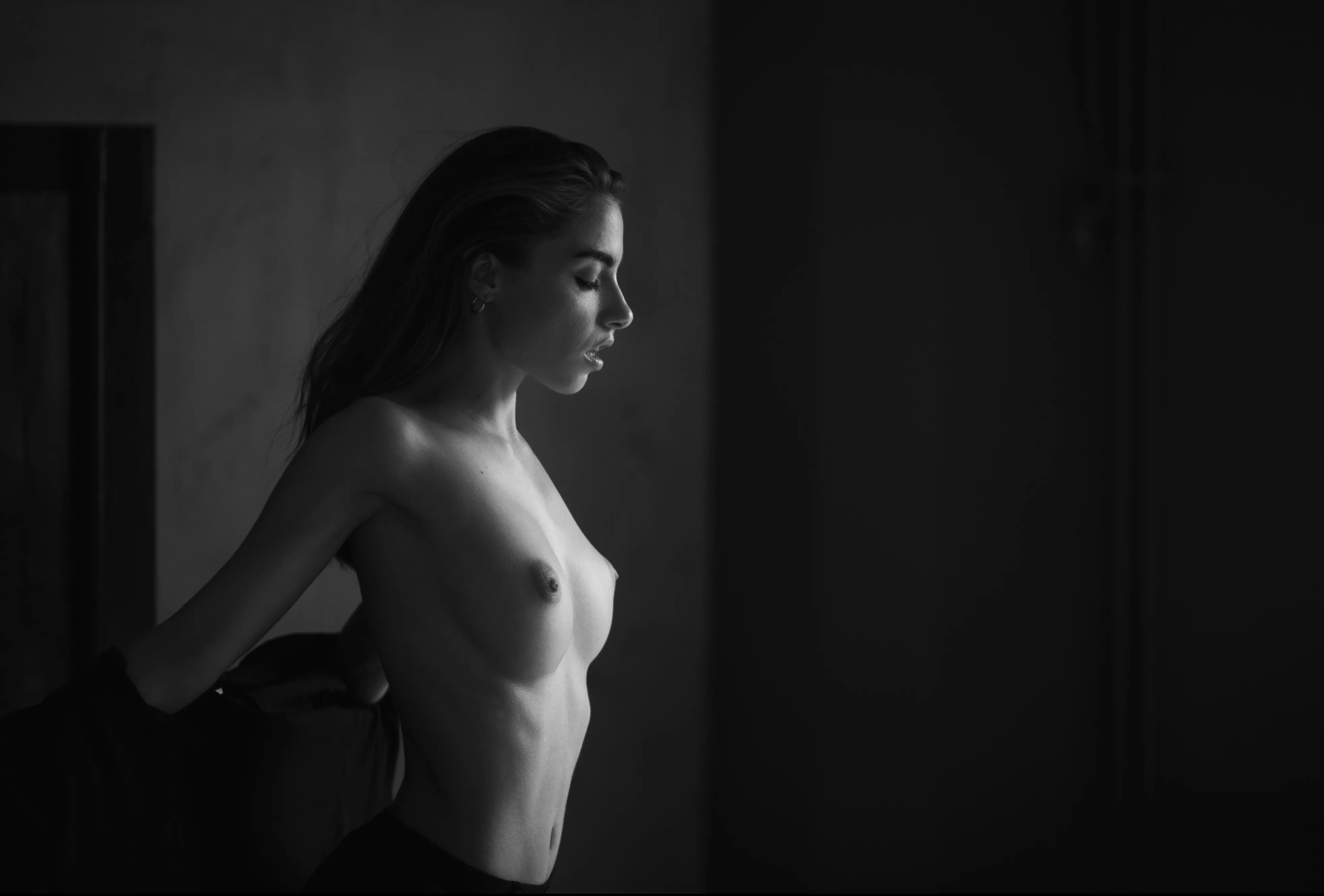 Rebecca opening her black suit.. Mesmerising →  Album in comments