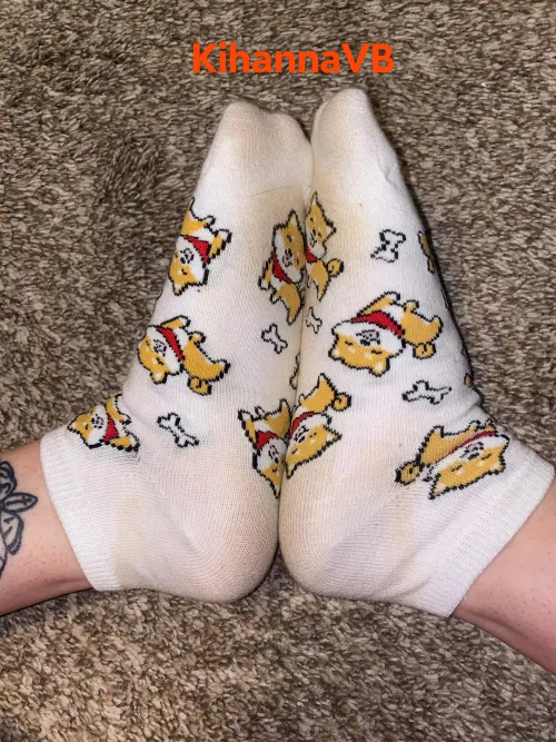 [Selling] so sweaty and smelly!