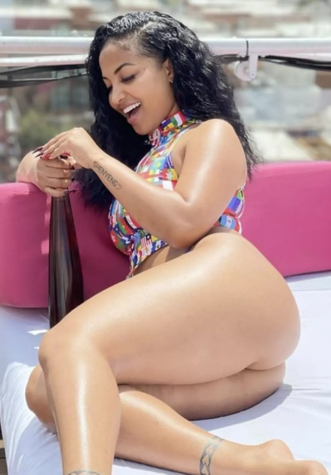 Shenseea 