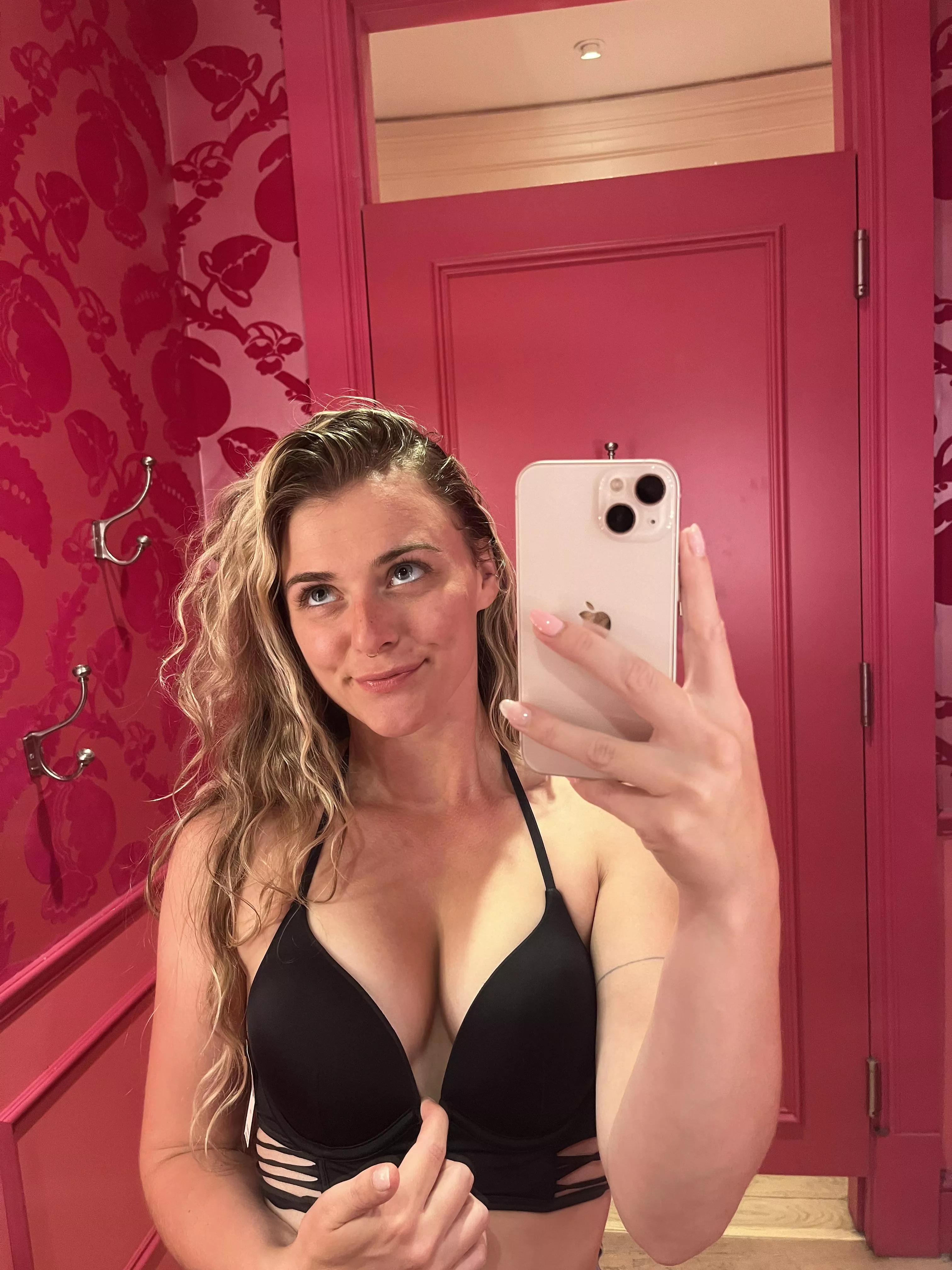 Should I have bought this top? I didn’t 😭