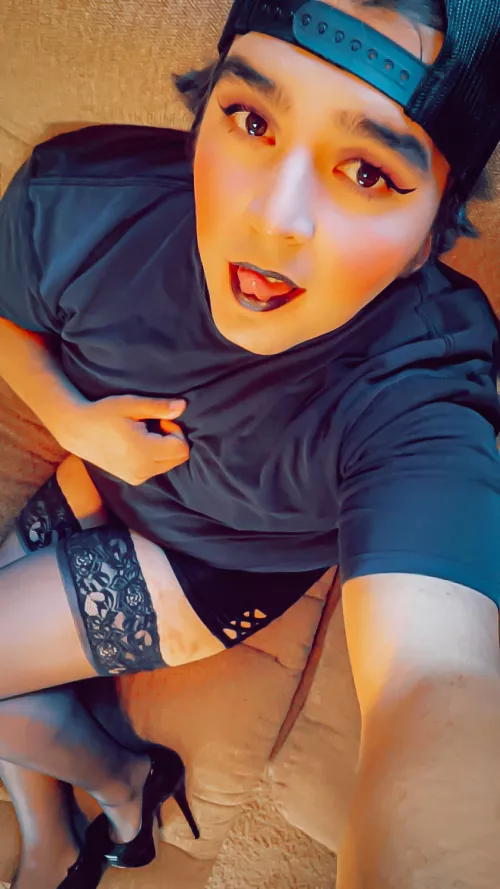 Should I put my ring gag on and deep throat? 