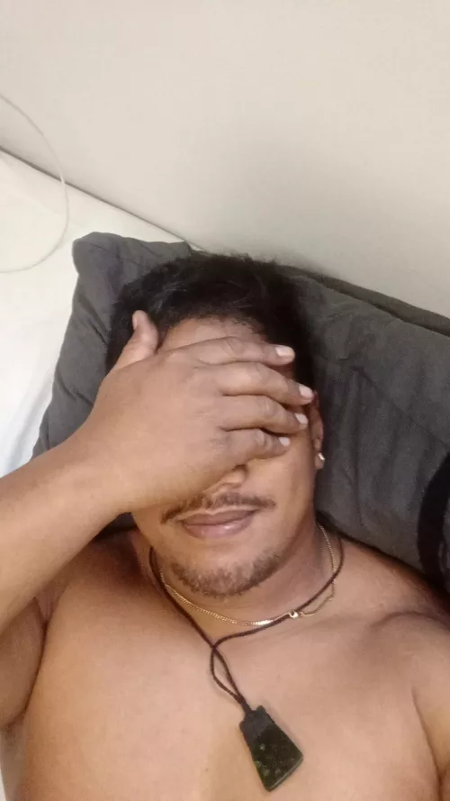 Single for 6 months need to let loose 