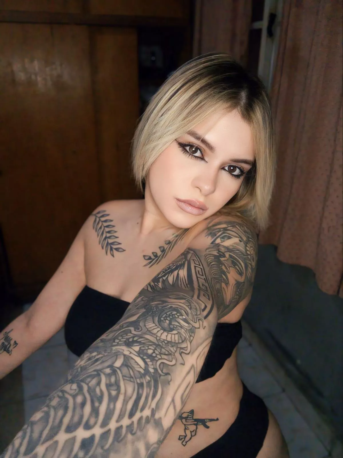 small but naughty, you like tattoos.. my link in comments, I'll take you on an erotic ride 🔥 