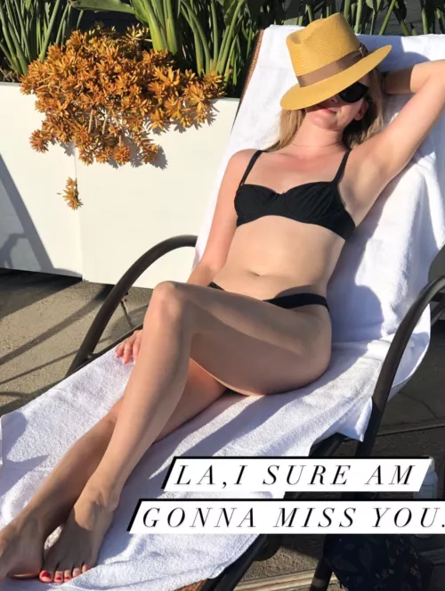 Smoke show Samantha Sturm (Matilda, On The Town, Cats, My Fair Lady) 🔥🔥 