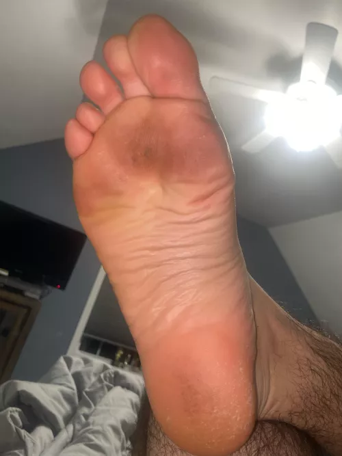 Smother your face in this dirty sole