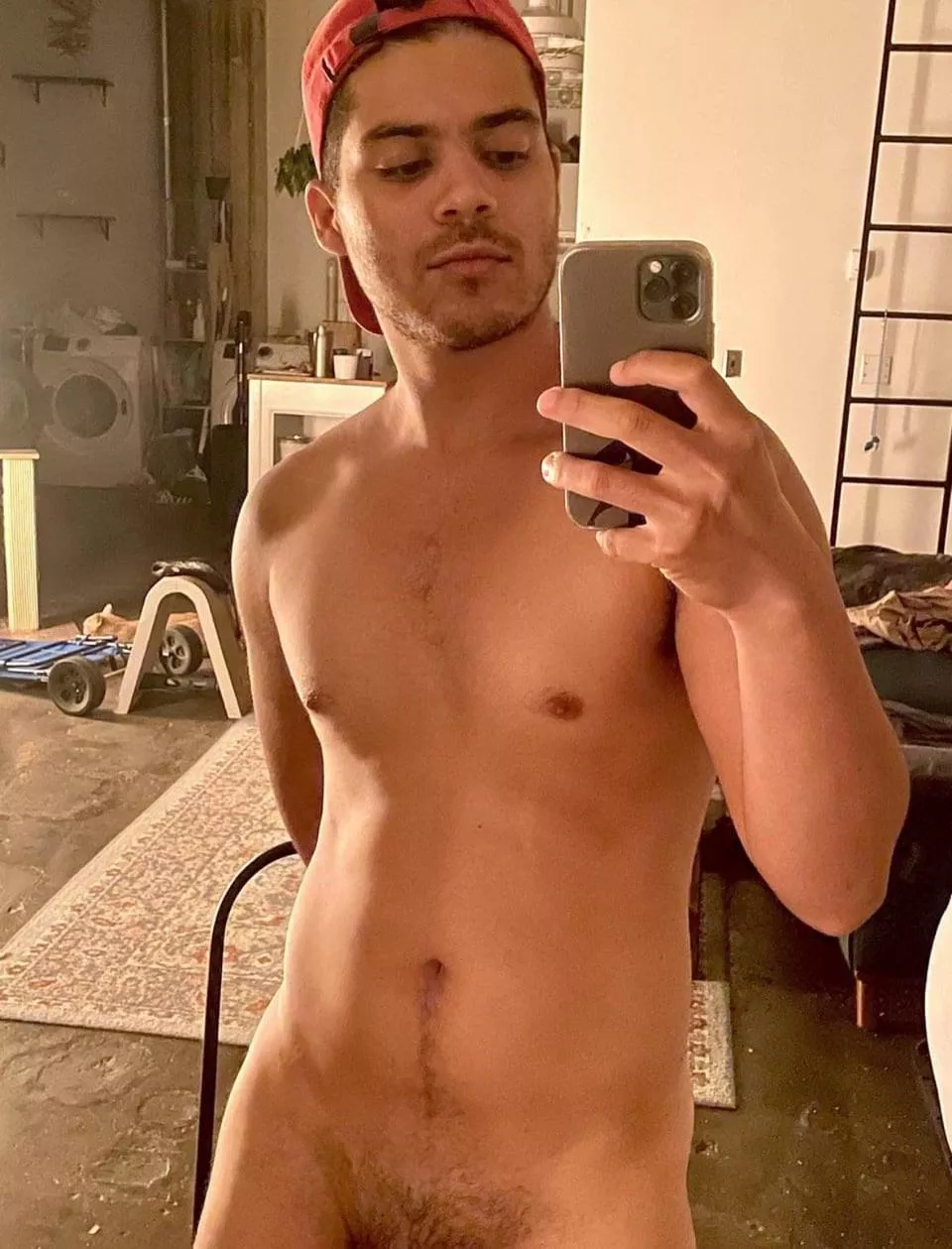 Someone feed my 🍆