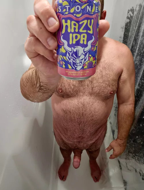 Stone Brewing Hazy IPA. It's just average. 