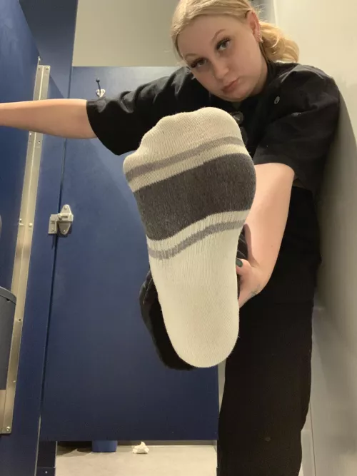 Stop gooning and start worshipping 