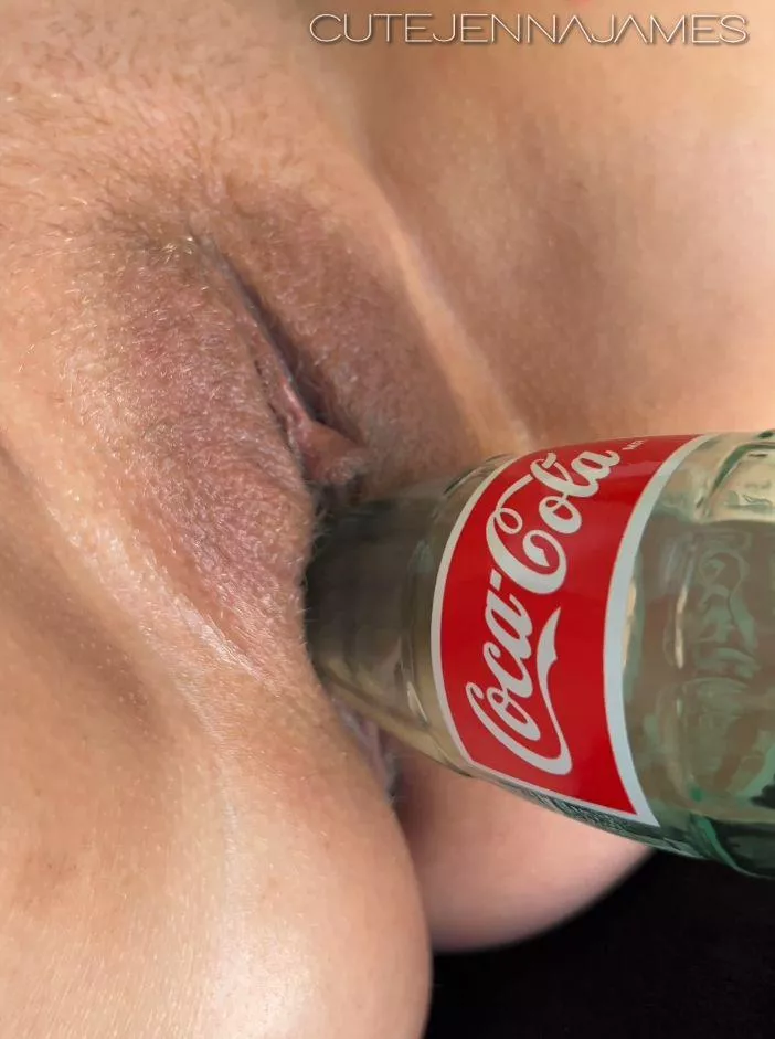 Stretching Her Loose Hole