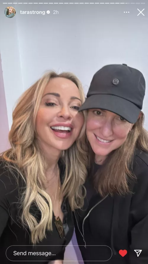 Tara Strong selfie. That's all ❤️❤️❤️👀👀