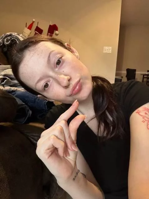 Tell me your size and I give you a bitch name