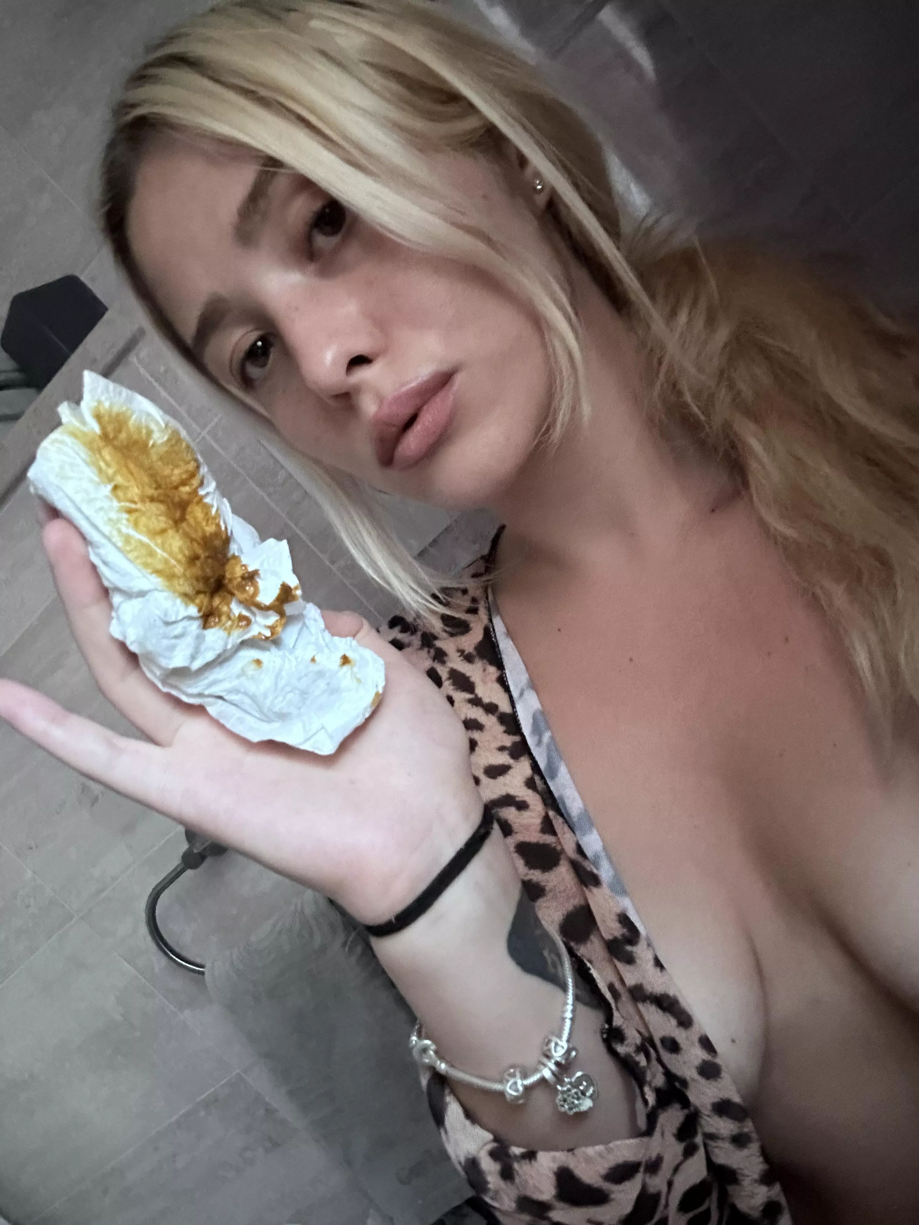 Tg @Attiblitz     Free&Vip   ( customs and premades)