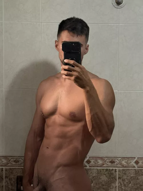 that V makes my body look so good