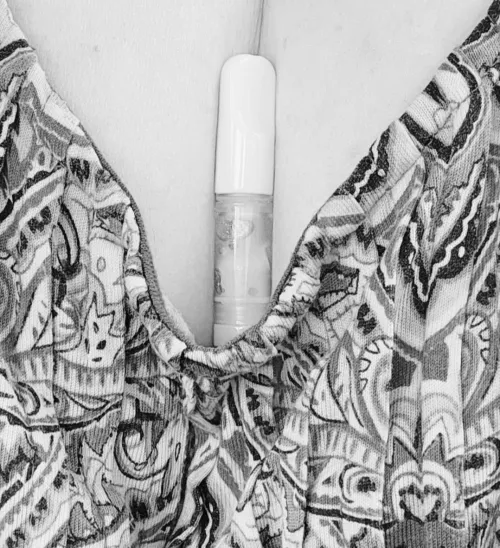 The thought of someone vaping this from my cleavage till it leads to so much more is such a turn on