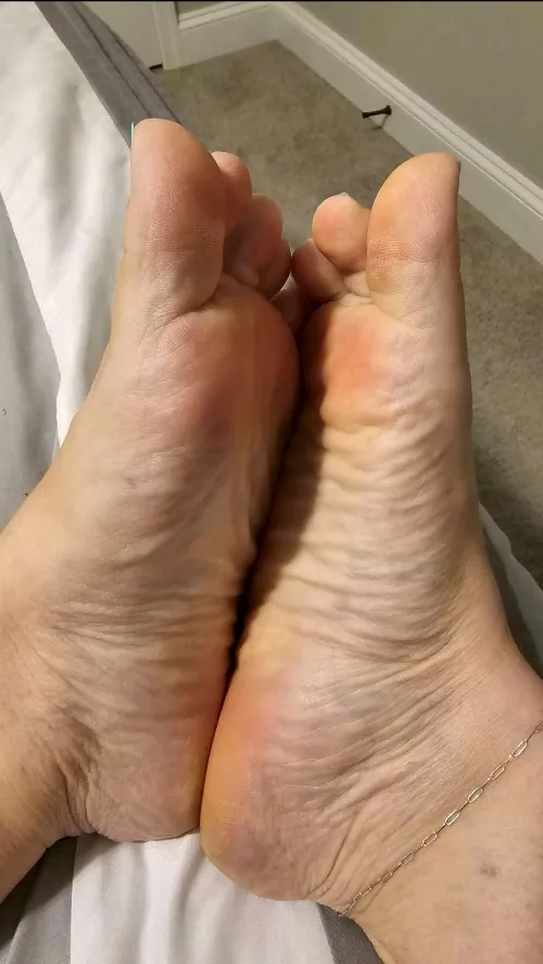These lil soles are missing something! Any ideas what?