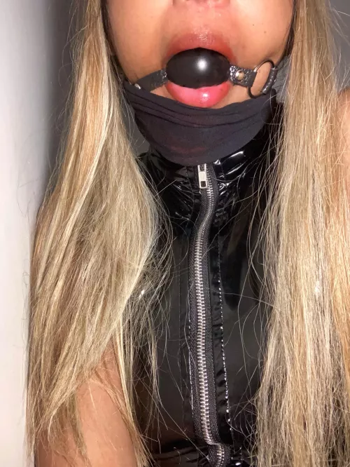 this ballgag fills my mouth, but I think I’m ready for a bigger one now 😈