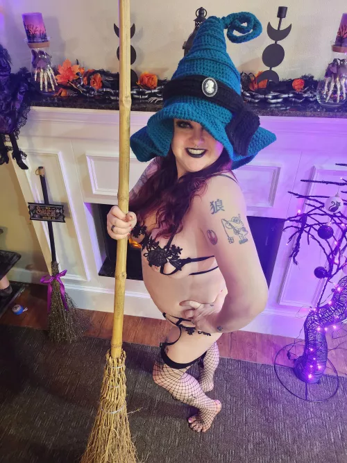 This mom is ready for Halloween! 