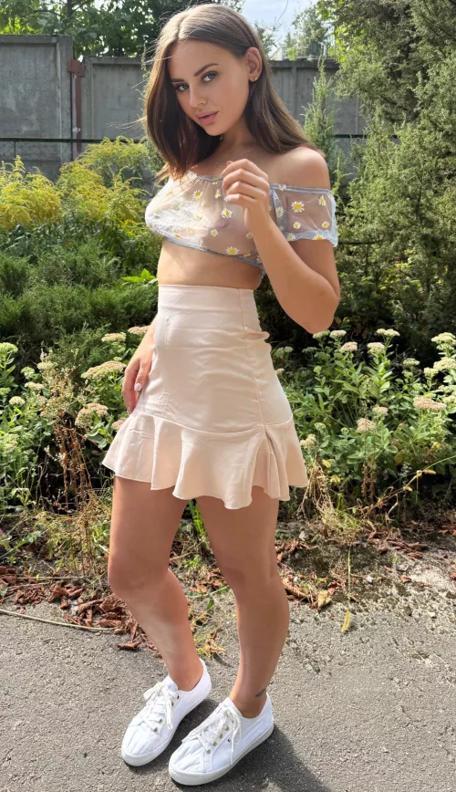 This nude skirt is so tight