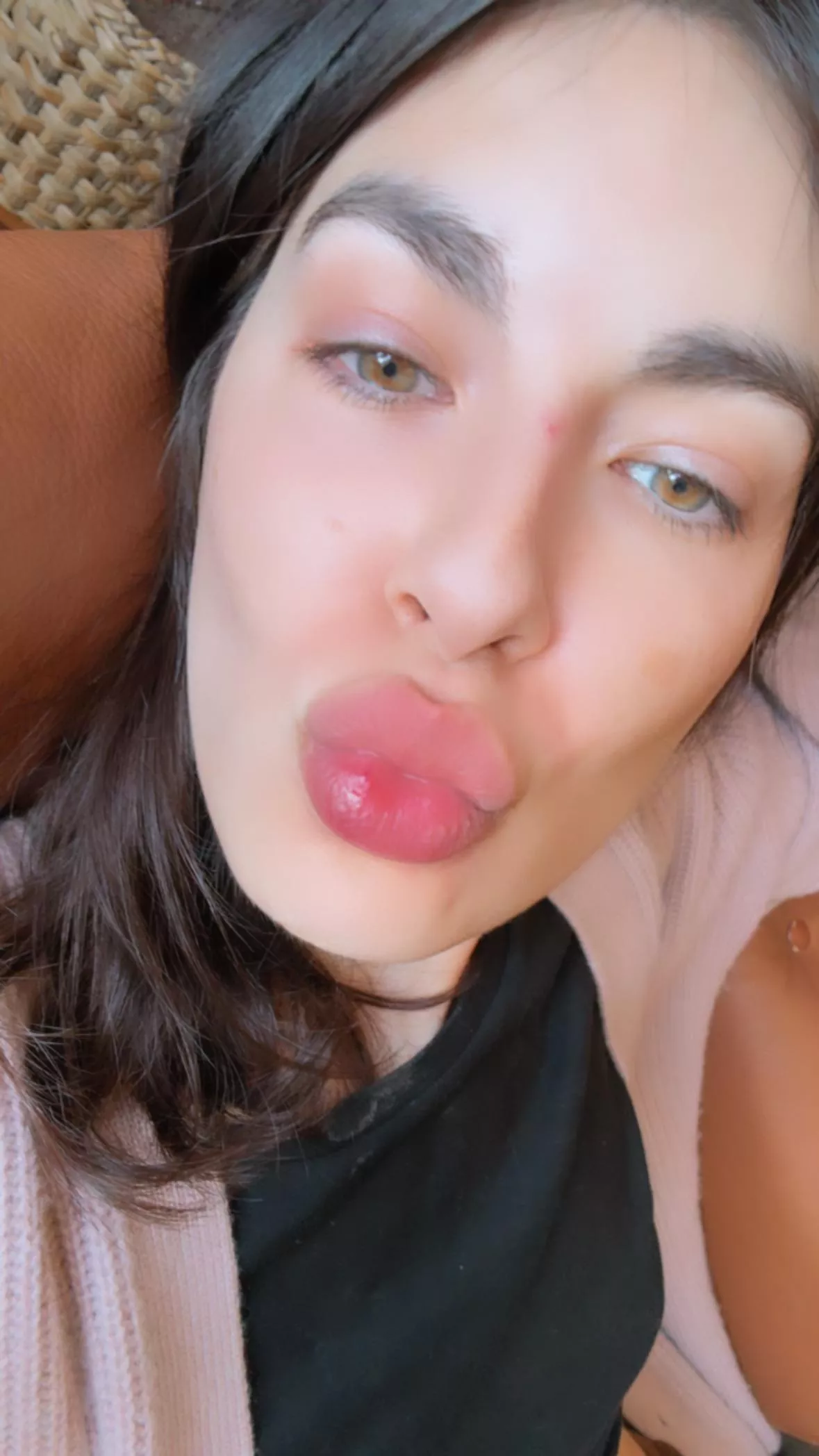 Those lips are waiting to caress you