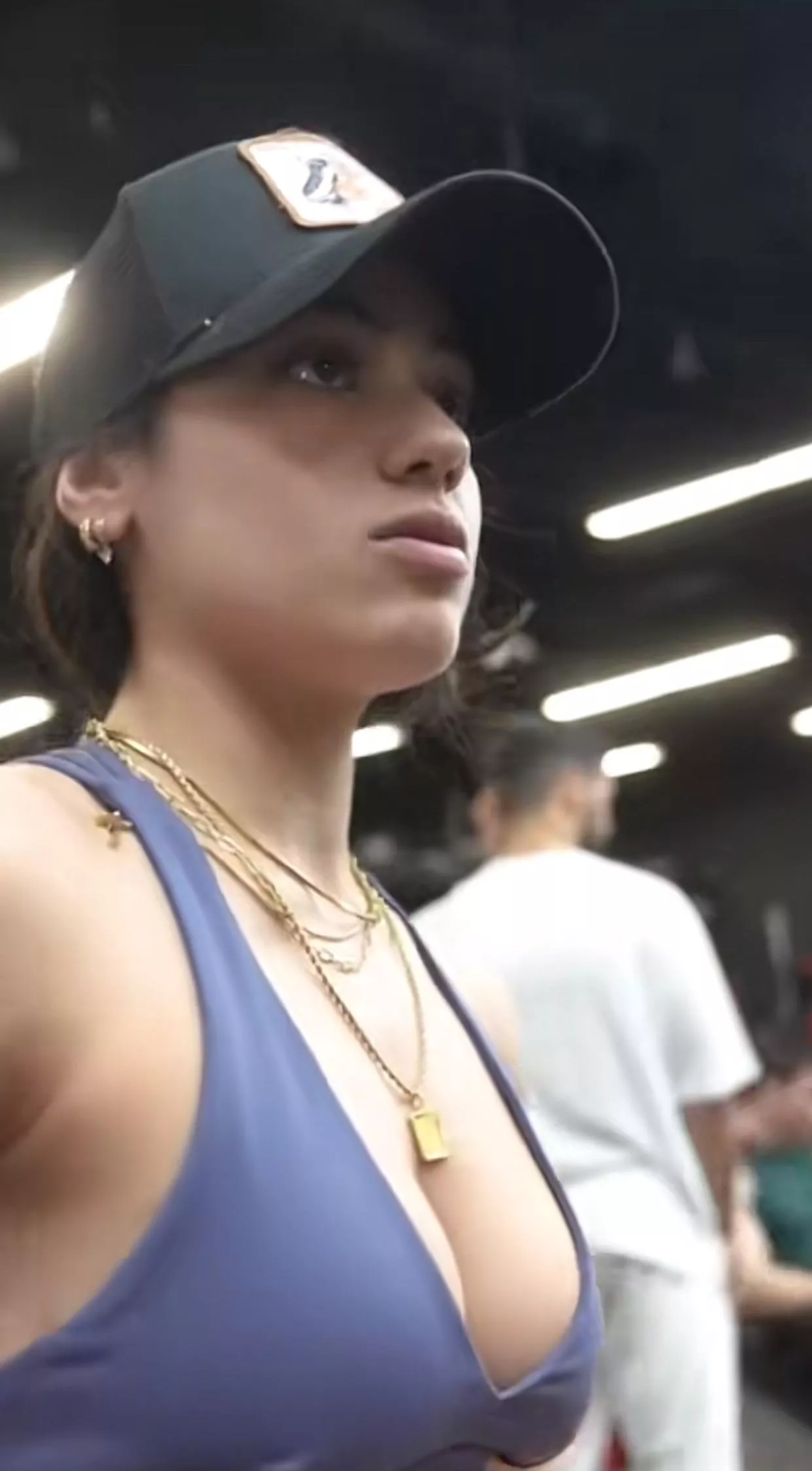 Tried posting a vid of her showing more cleavage but can't post it cause it's NSFW😭