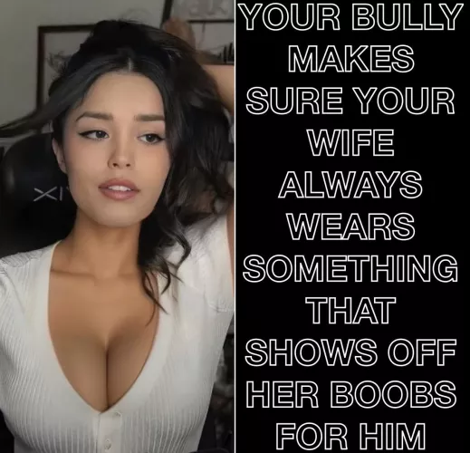 Valkyrae loves your bully 