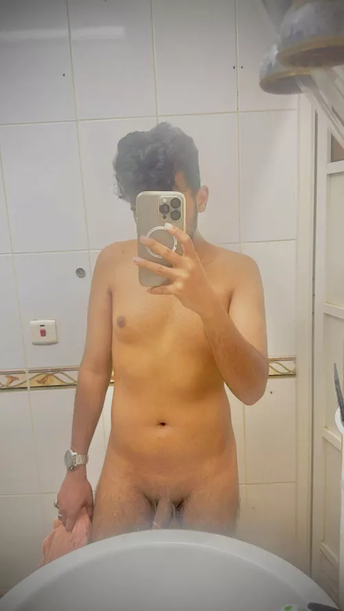 Wanna take a bath with me? 