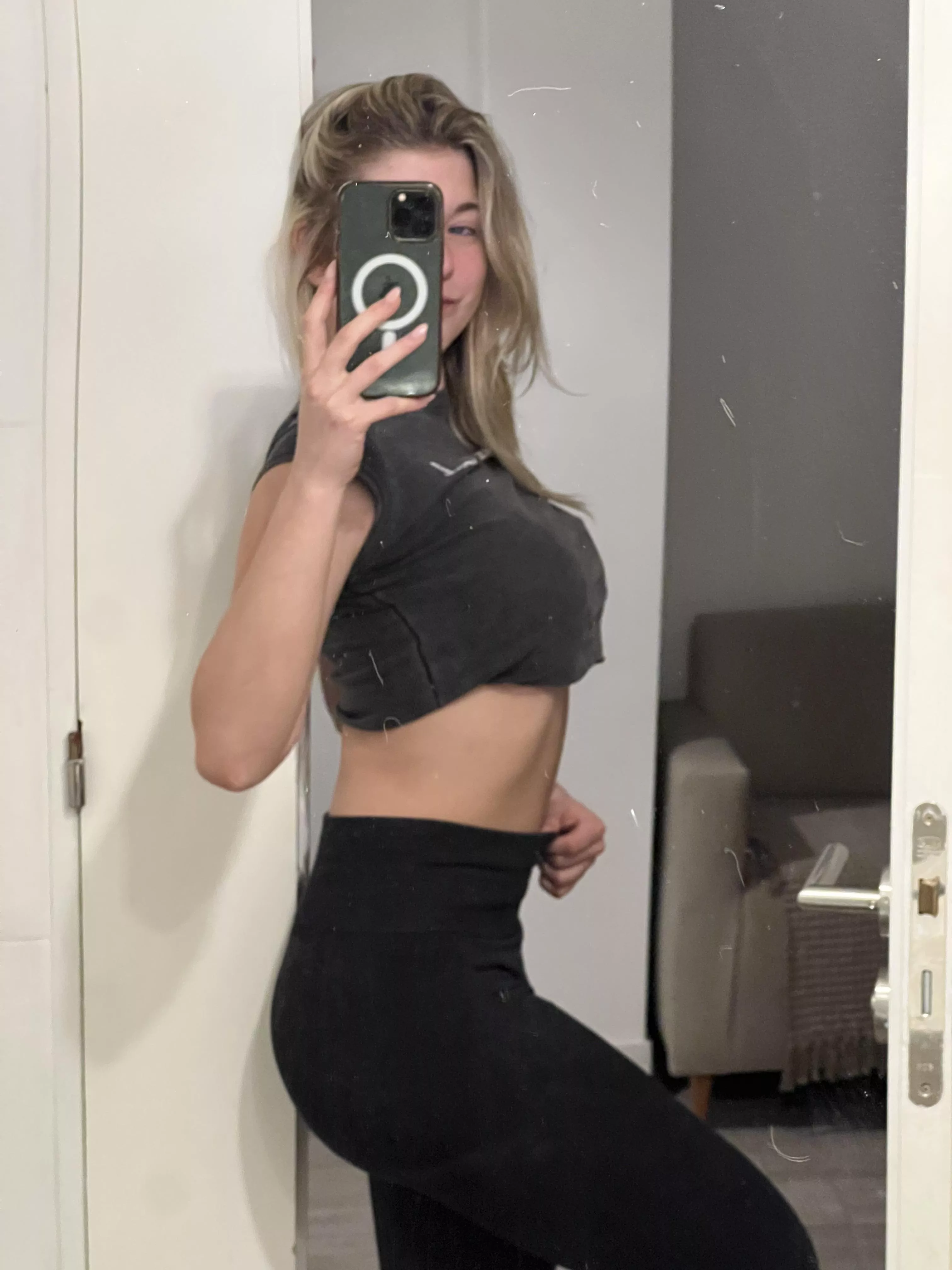 Want to hang out today? Drop me a message!