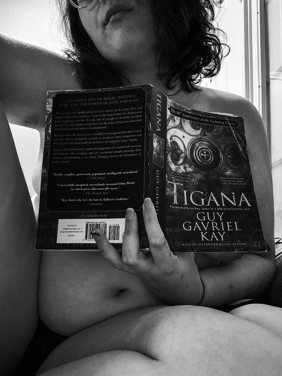 We must always read the books are crushes recommend to us 📚