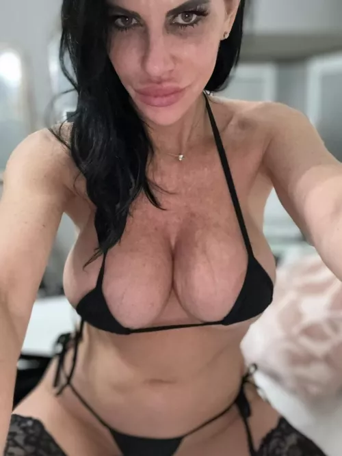 What will you do for a naughty mommy? 