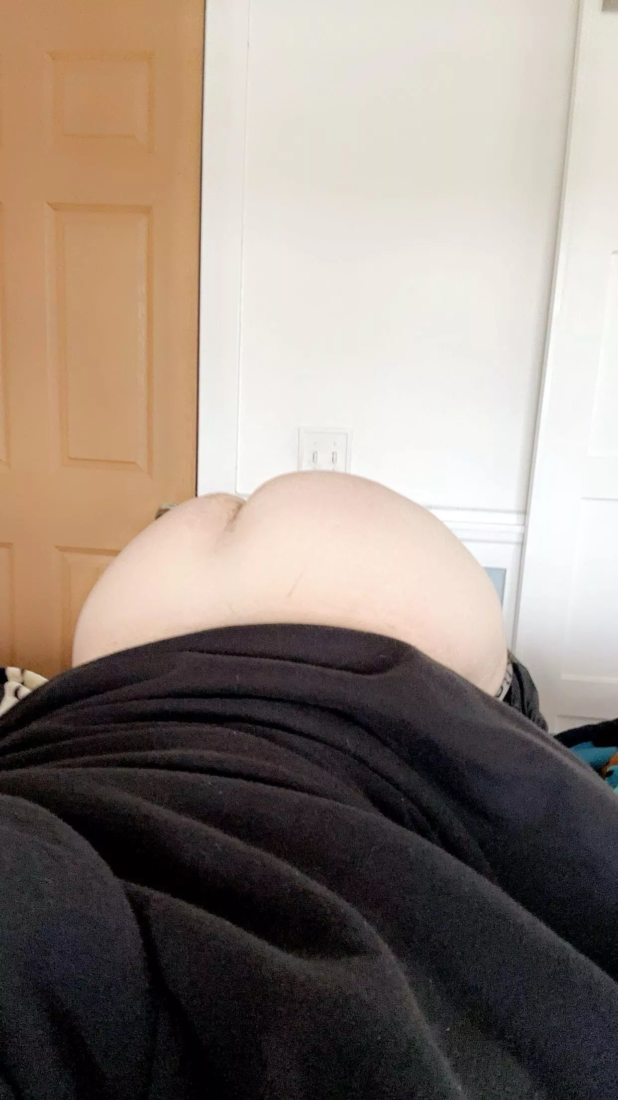 who doesn’t love a fat ass?