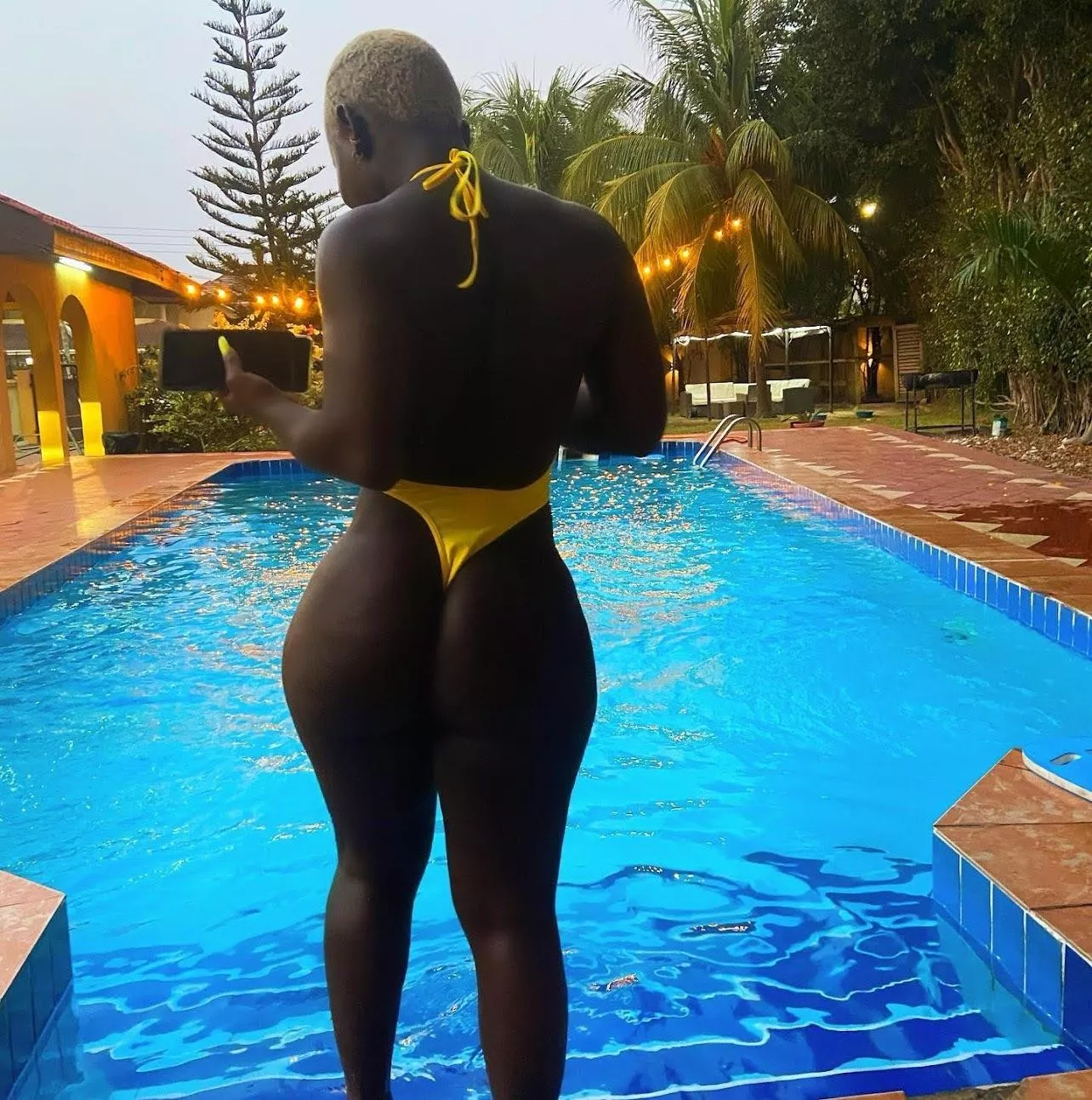 Who got the full video of her dancing??