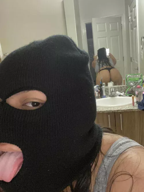 Who Wants To Fuck Me? Im So Tight😘😘