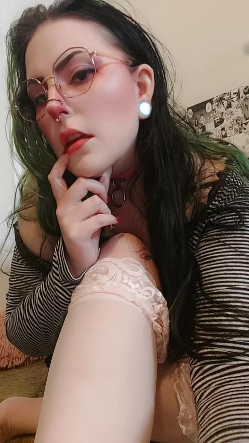 Whos gonna get me that tentacle bad dragon, I'm dying for it