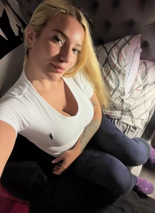 Who’s got a wild idea to share? 19 F keen to hear something bold.