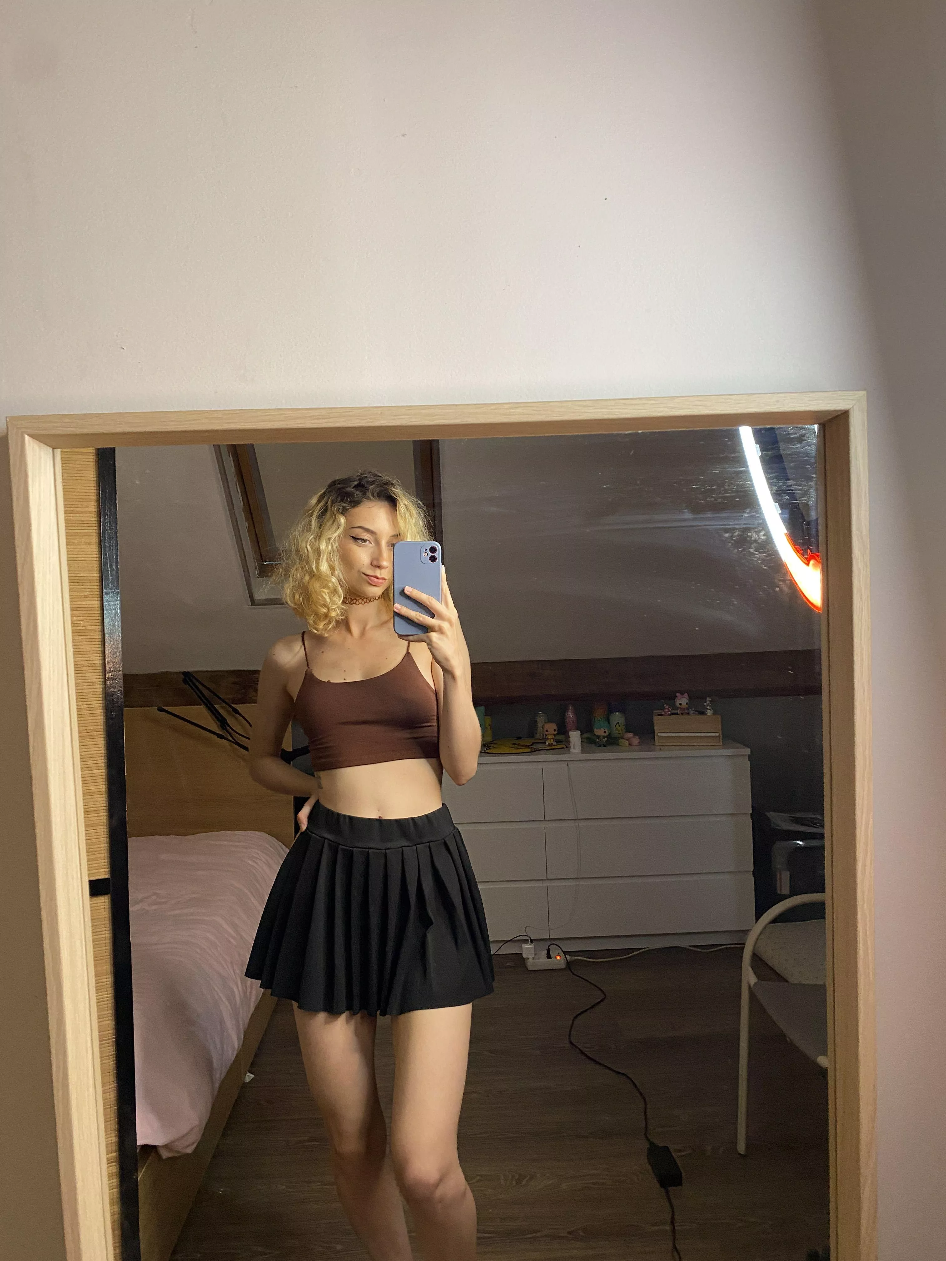 With this skirt, I feel ready to seduce