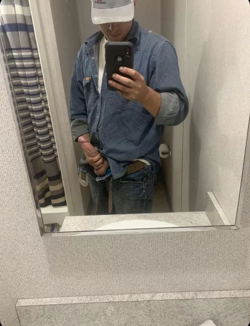 Wonder in anyone here remembers sucking my cock there? If so message me 