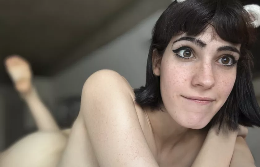 Wondering how should I spend my weekend 🙈