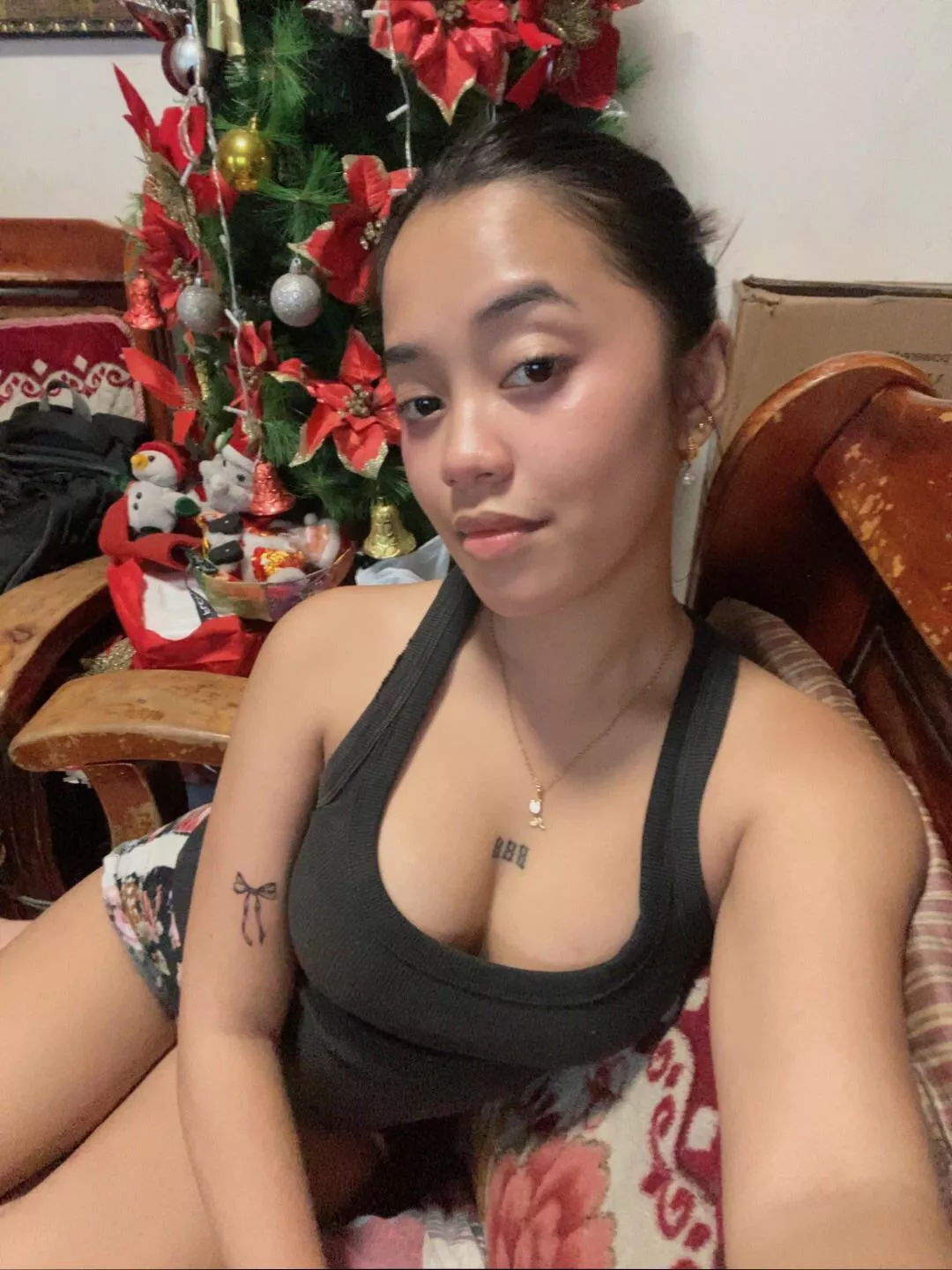 Would u like to cum inside