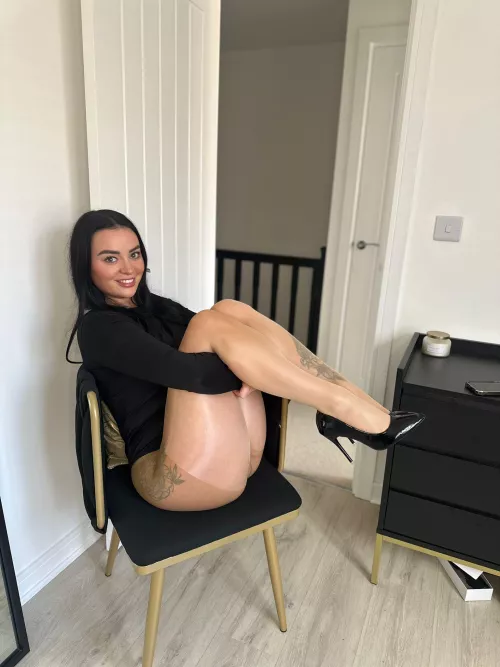 Would you run your hands along my sheer tights?