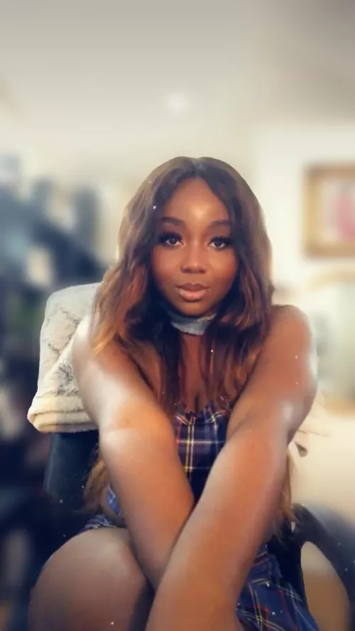 You’re sitting at home pretending that I’m your hot girlfriend. It’s fine though. Send my payment!