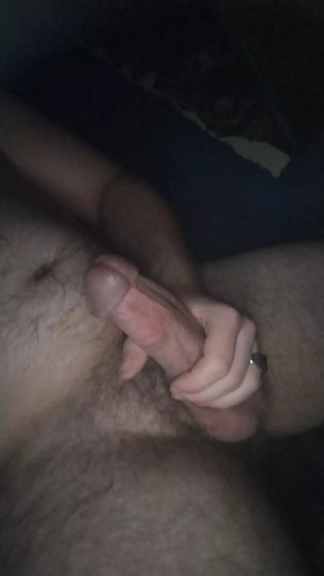 19 [M4F/MF] #Twinsburg - Young guy needing to get off