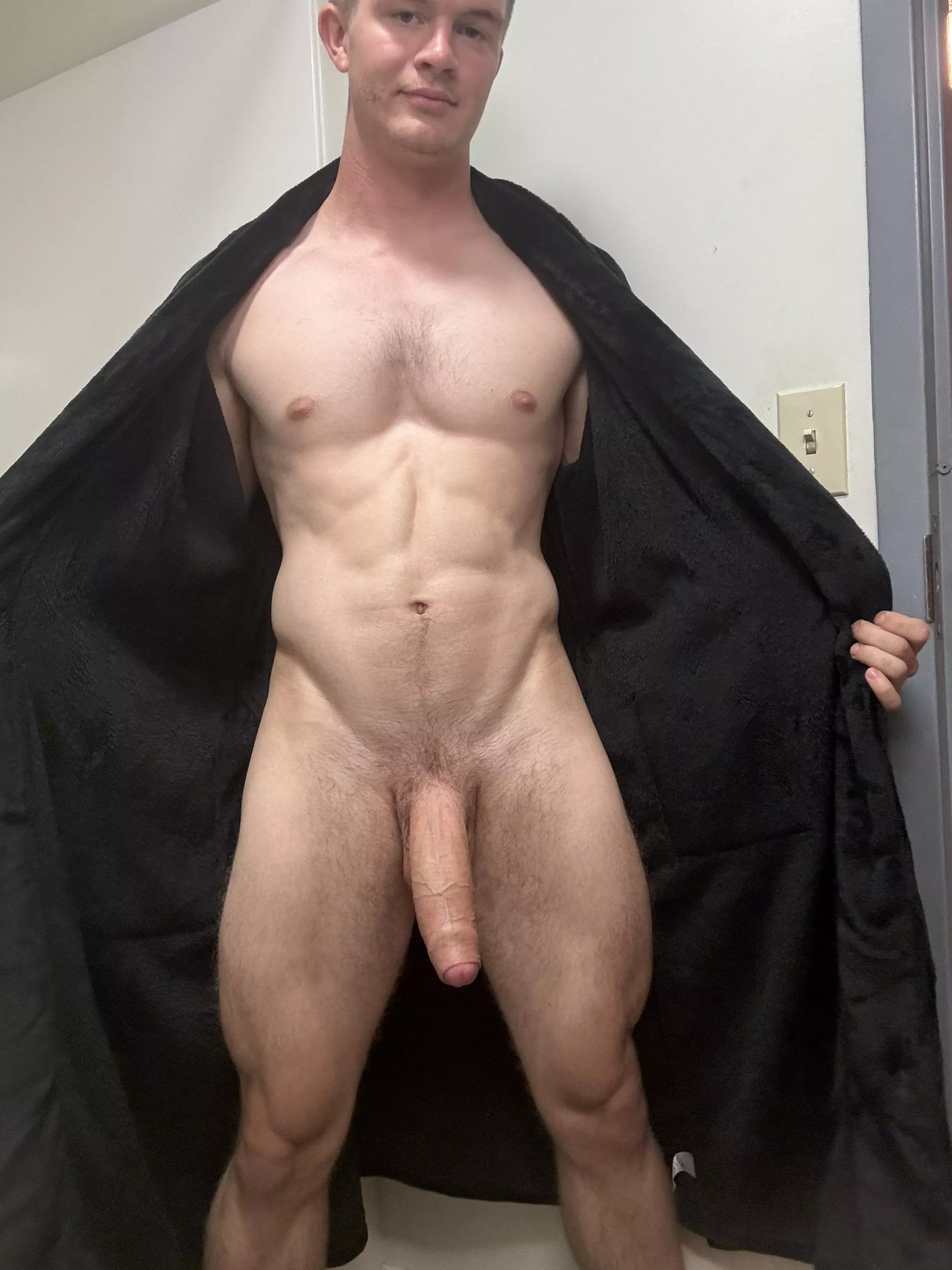 (19)first post here how do i look?