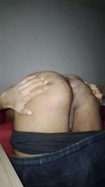 20 aninhos querendo alguem com mais de 25 pra gozar nessa cucetinha 